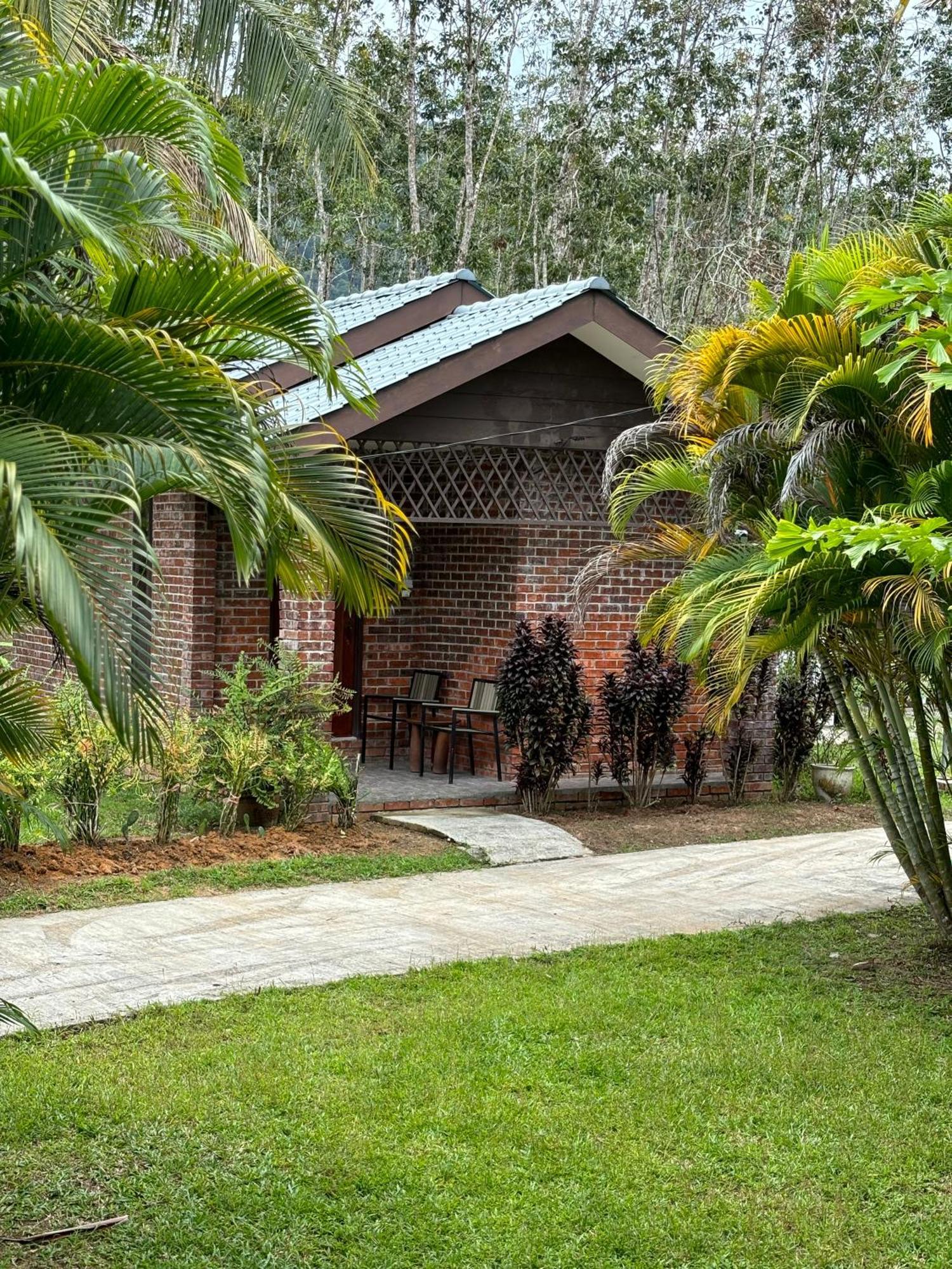 Padimas Villa @Datai Valley Exterior photo