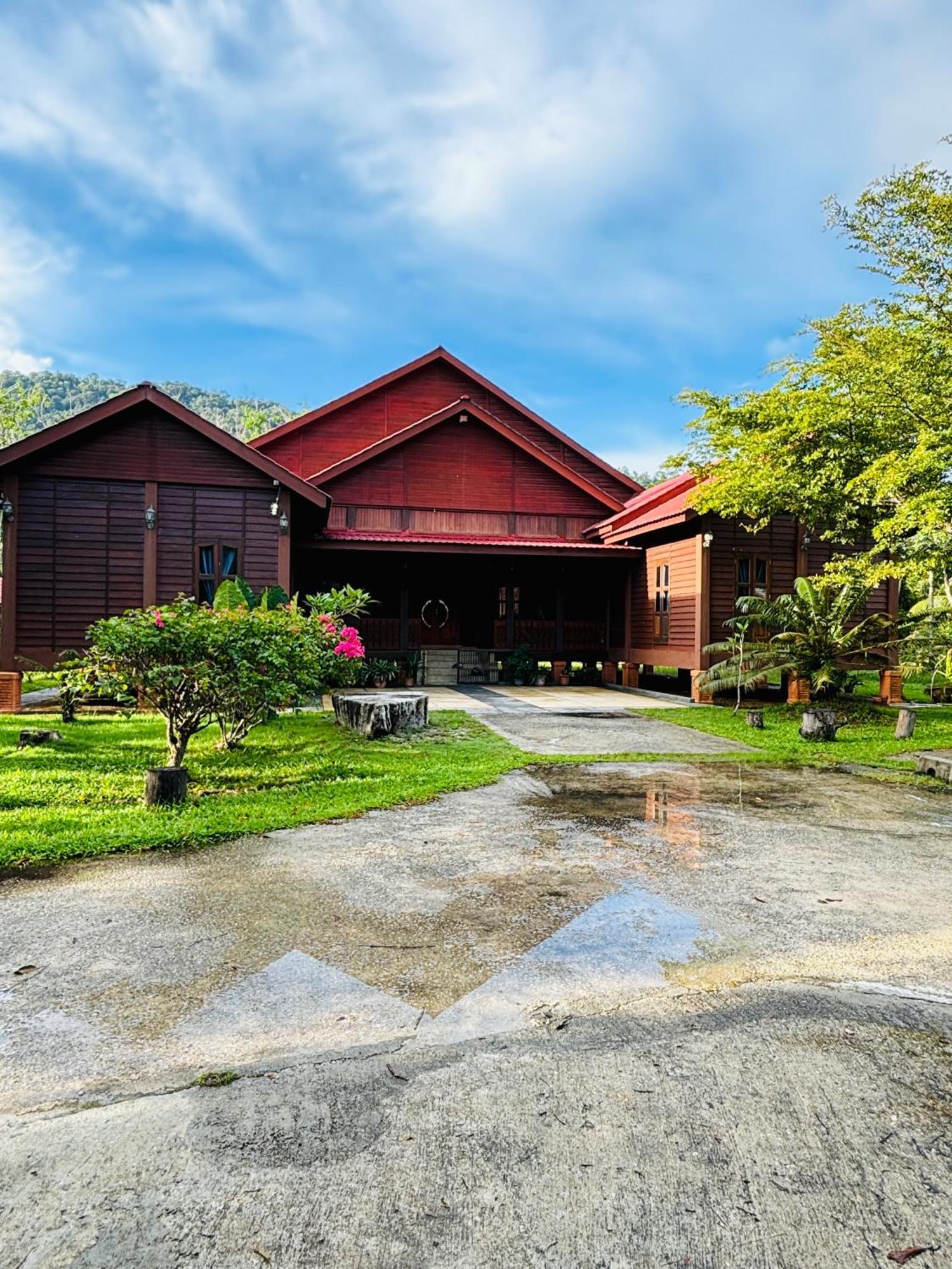 Padimas Villa @Datai Valley Exterior photo