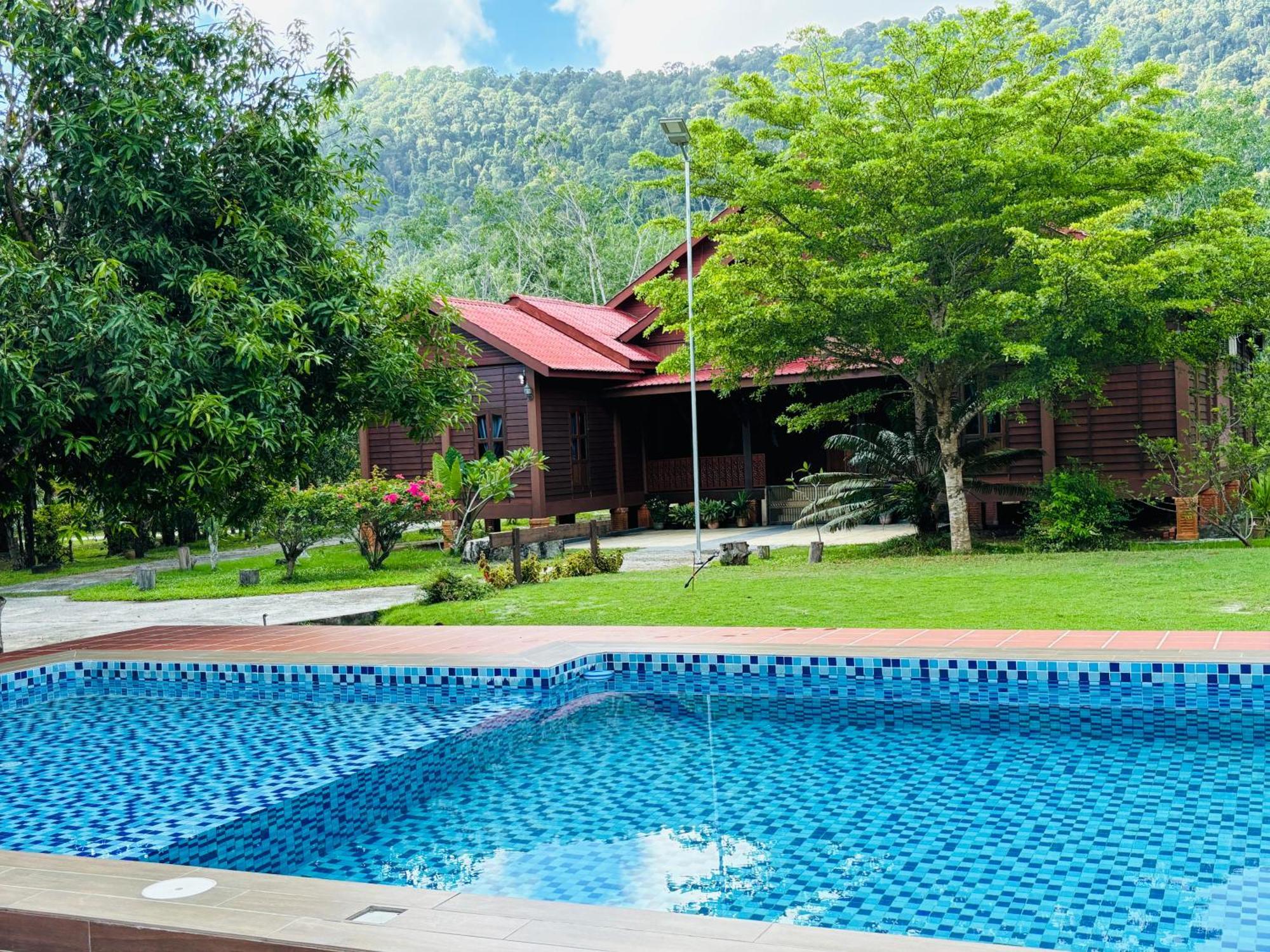 Padimas Villa @Datai Valley Exterior photo